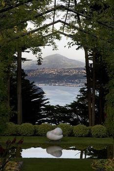 Larnach & Stable Lodge