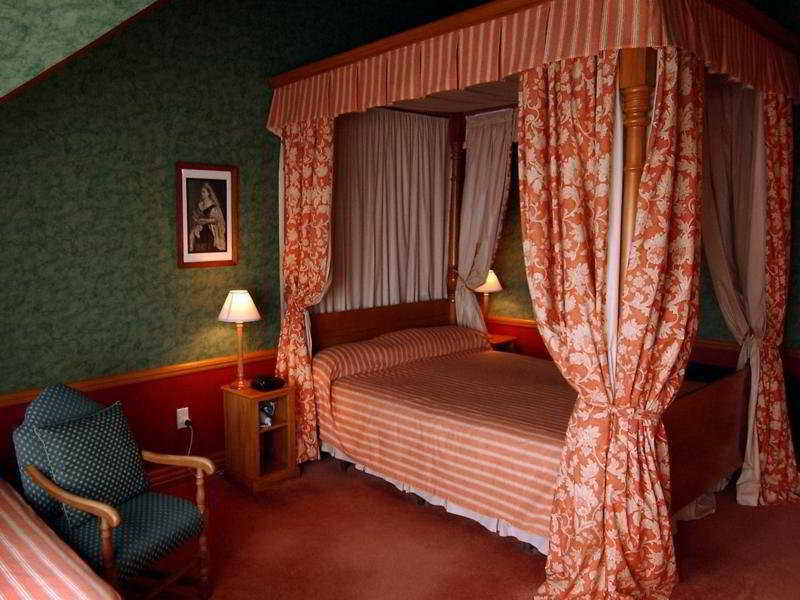 Lodge Larnach & Stable Dunedin