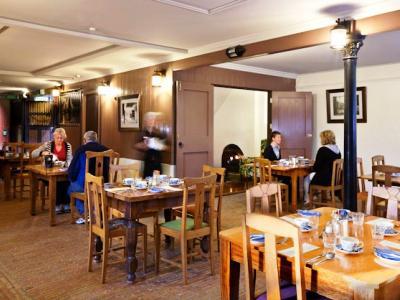 Larnach & Stable Lodge